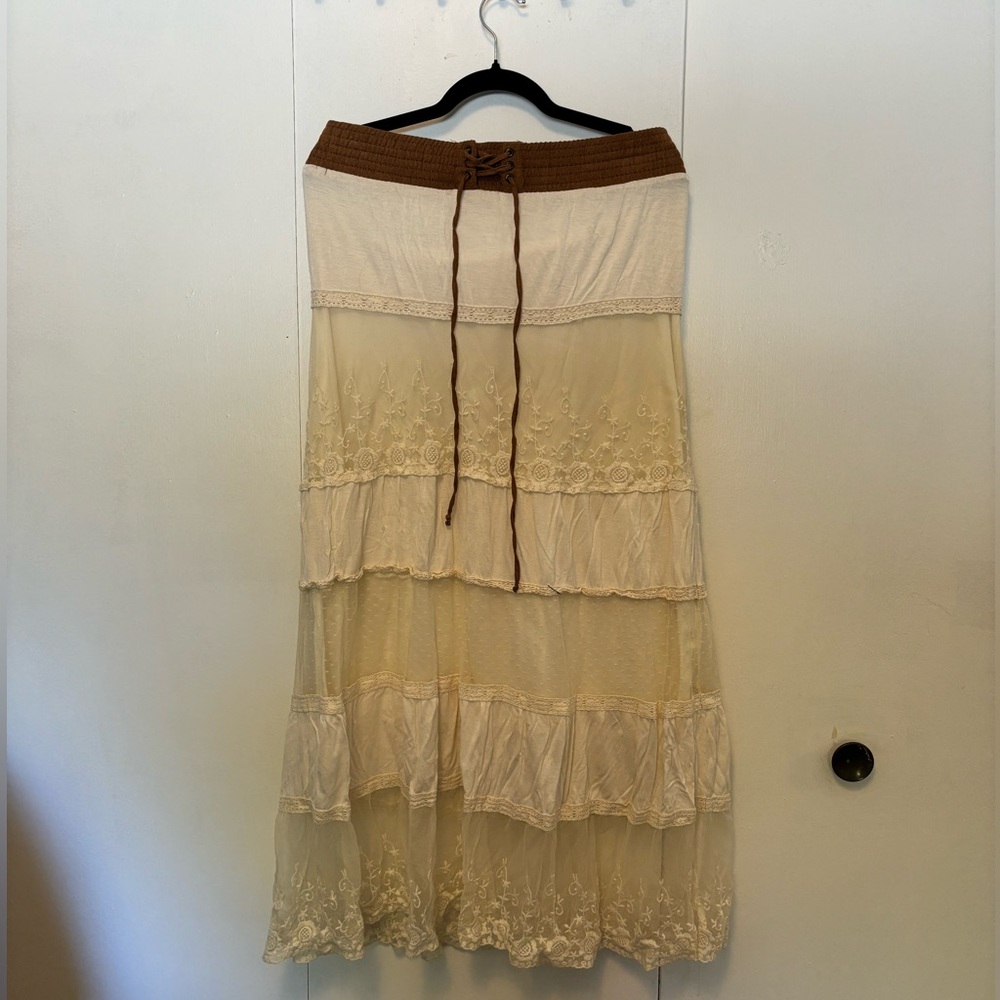 Tiered Lace Lapis Midi Skirt